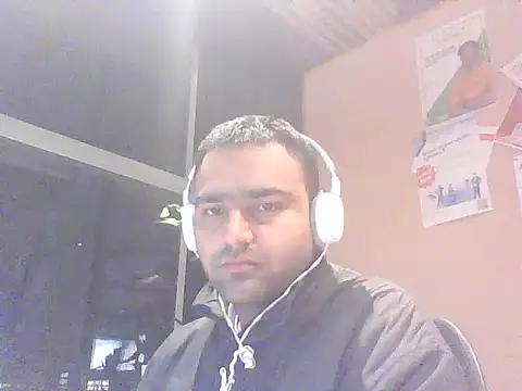 JohnBond009 online show from January 24, 6:25 pm