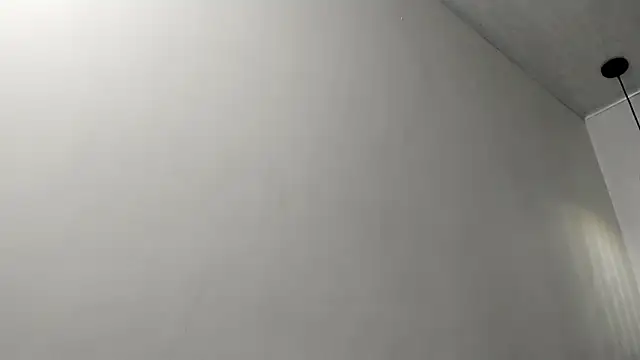 dolly zoe online show from June 18, 5:17 am