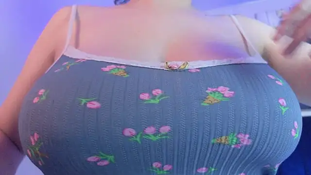 dolly zoe online show from March 10, 5:33 am