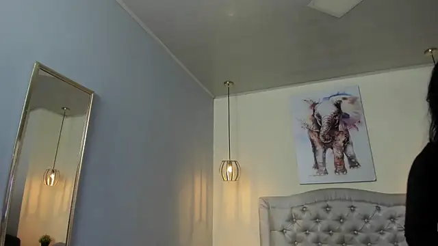 ayshel   online show from March 31, 3:19 am