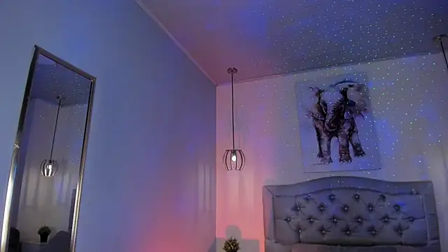 ayshel   online show from April 3, 3:35 am