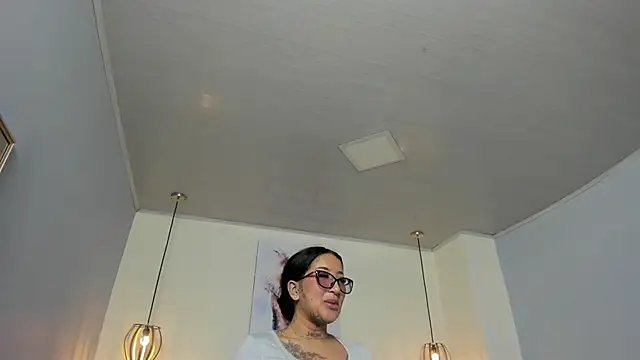 Snapshot of ayshel__ chatting on June 22, 7:49 am ayshel online show from June 22, 7:49 am