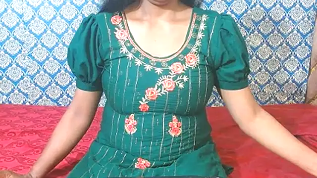 nikitahot3 online show from March 26, 11:24 pm