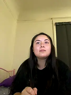 Snapshot of xocrybaby chatting on October 5, 6:31 pm xocrybaby online show from October 5, 6:31 pm