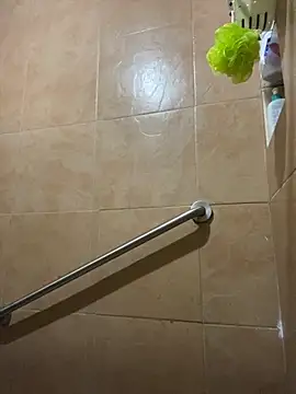 xocrybaby online show from December 5, 4:27 pm