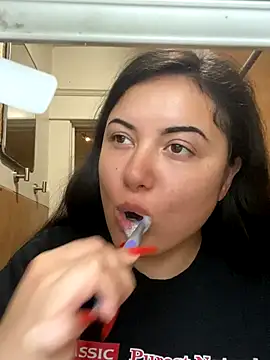 xocrybaby online show from October 22, 3:22 pm