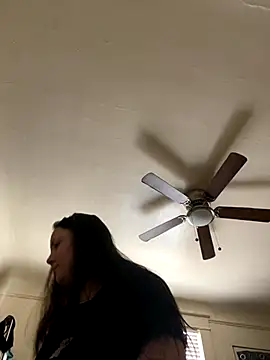 xocrybaby online show from October 28, 4:06 pm