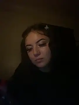 xocrybaby online show from October 20, 7:53 am