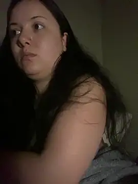 Snapshot of xocrybaby chatting on March 2, 2:51 am xocrybaby online show from March 2, 2:51 am