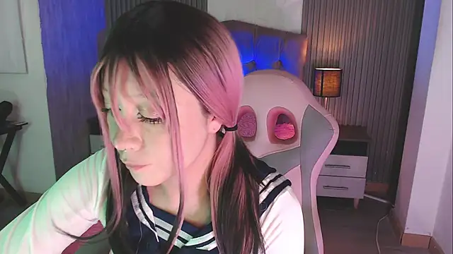 helen bunnnyx online show from October 29, 8:46 am