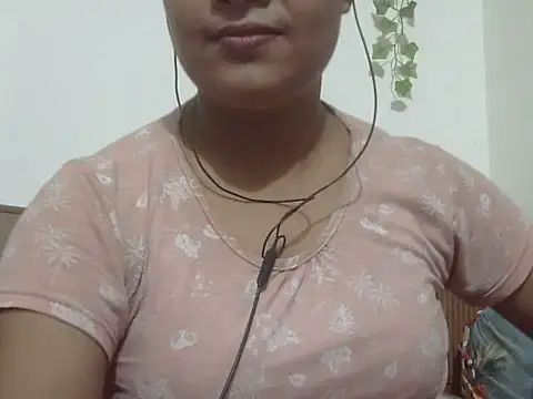 Snapshot of shekira99 chatting on June 29, 2:28 pm shekira99 online show from June 29, 2:28 pm