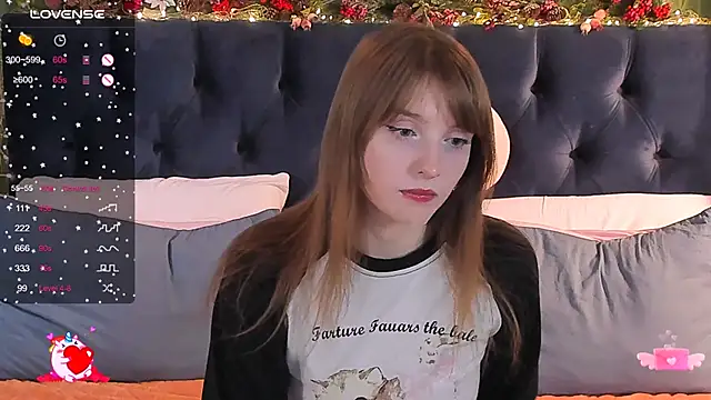 Snapshot of AliceLanley chatting on January 25, 11:34 am AliceLanley online show from January 25, 11:34 am