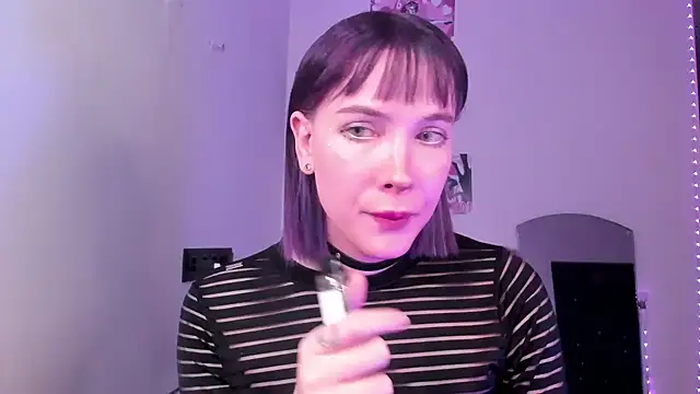 Snapshot of dollmore chatting on February 13, 5:46 pm dollmore online show from February 13, 5:46 pm