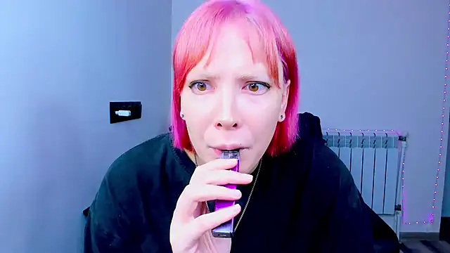 dollmore online show from October 9, 4:02 am