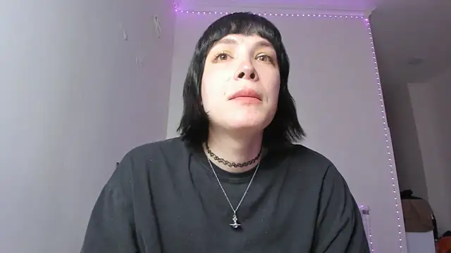 dollmore online show from March 4, 8:38 pm