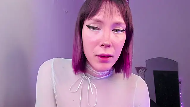 Snapshot of dollmore chatting on March 1, 5:46 pm dollmore online show from March 1, 5:46 pm