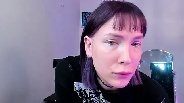 Snapshot of dollmore chatting on February 15, 5:52 am dollmore online show from February 15, 5:52 am