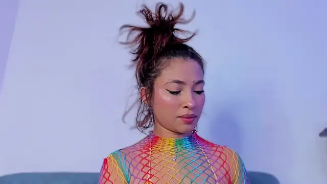 valerycolins online show from October 4, 2:46 am