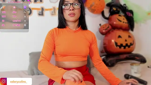 valerycolins online show from October 31, 6:10 am