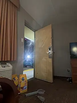 Stressreliever82 online show from April 9, 2:24 am