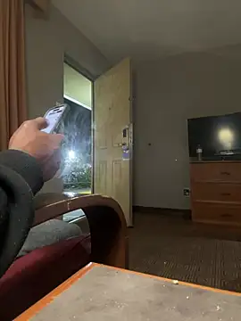 Stressreliever82 online show from March 16, 4:20 am