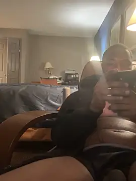 Stressreliever82 online show from March 18, 7:48 pm