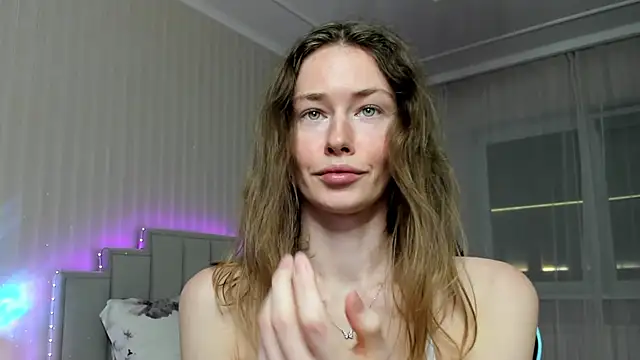 ooksiiii online show from February 20, 9:28 pm