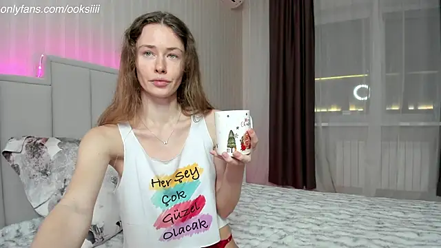 ooksiiii online show from November 26, 5:24 pm