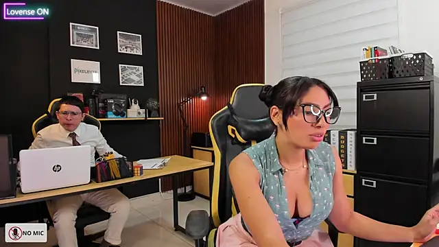 Office Naughty Girl online show from March 22, 4:15 pm