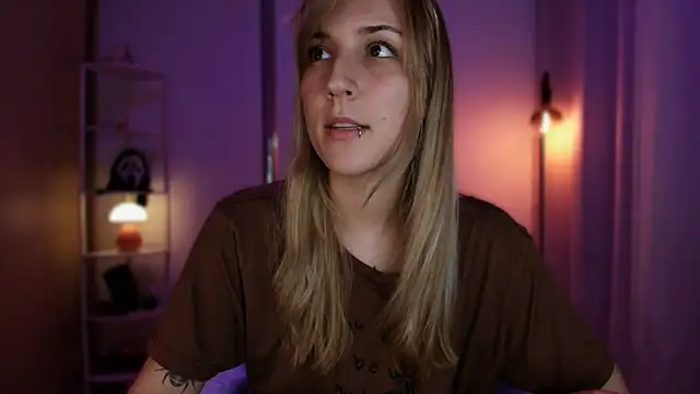 Dakotaa  online show from March 22, 2:26 am