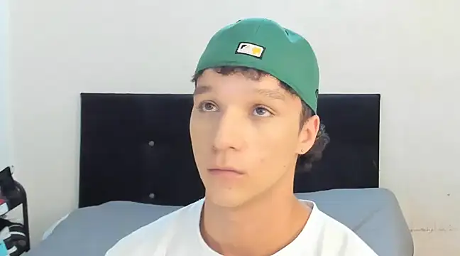 Snapshot of angelcortes chatting on January 30, 3:51 pm angelcortes online show from January 30, 3:51 pm