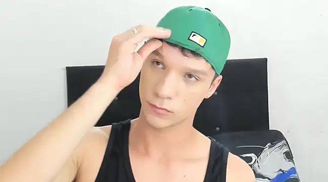 Snapshot of angelcortes chatting on January 16, 11:48 pm angelcortes online show from January 16, 11:48 pm