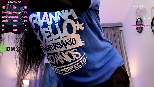 Snapshot of CoralineRicce_ chatting on September 17, 9:39 pm CoralineRicce online show from September 17, 9:39 pm