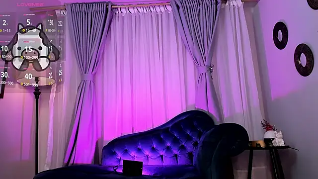 Snapshot of CoralineRicce_ chatting on September 24, 9:54 pm CoralineRicce online show from September 24, 9:54 pm