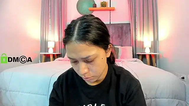 Snapshot of CoralineRicce_ chatting on September 10, 9:14 pm CoralineRicce online show from September 10, 9:14 pm