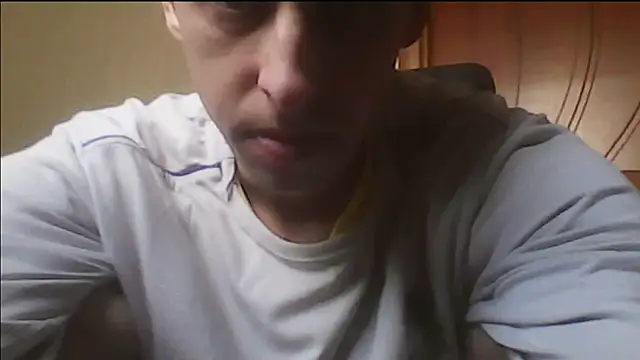 Snapshot of Yrikos1 chatting on October 23, 10:36 am Yrikos1 online show from October 23, 10:36 am
