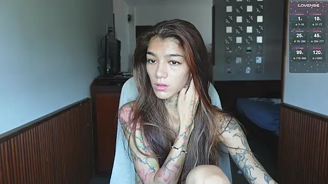 vinkitinkii online show from March 31, 6:15 am