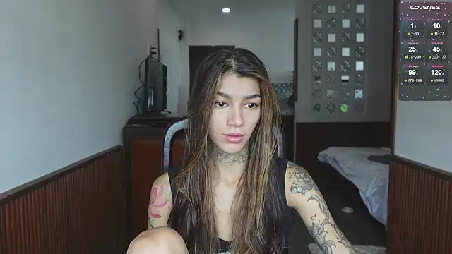 vinkitinkii online show from February 15, 4:46 am