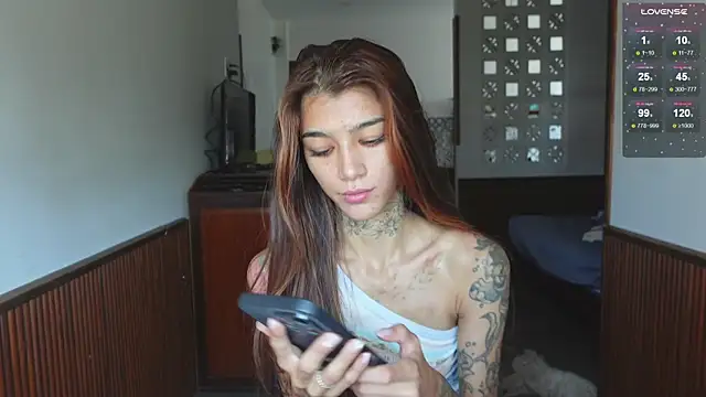 vinkitinkii online show from March 28, 7:42 am