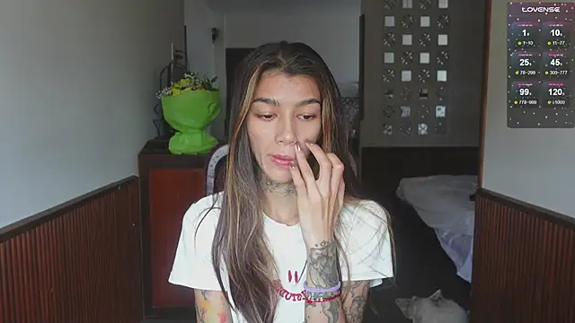 vinkitinkii online show from February 19, 6:32 am