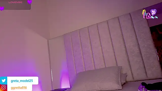  Gretta online show from April 21, 8:04 pm