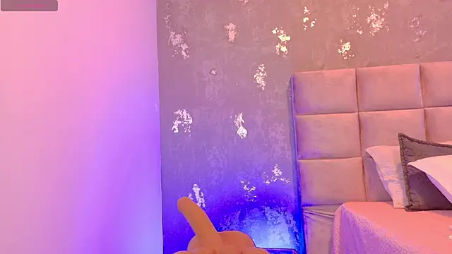  Gretta online show from November 8, 8:12 pm