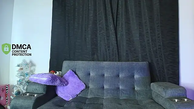 yungelitamor  online show from January 7, 5:23 am