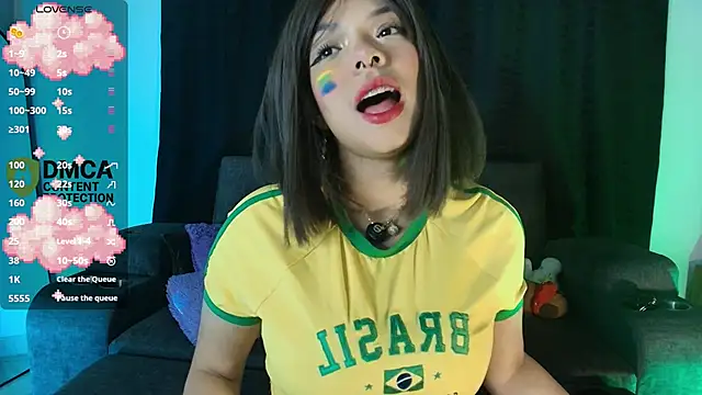 Snapshot of yungelitamor_ chatting on June 10, 5:41 am yungelitamor online show from June 10, 5:41 am