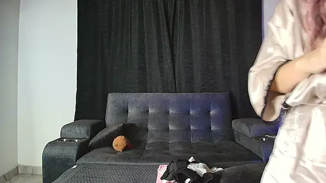 Snapshot of yungelitamor_ chatting on September 14, 5:30 am yungelitamor online show from September 14, 5:30 am