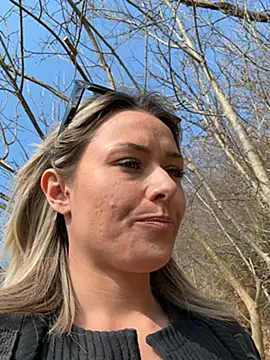 petrouchkaaa  online show from February 27, 12:05 pm