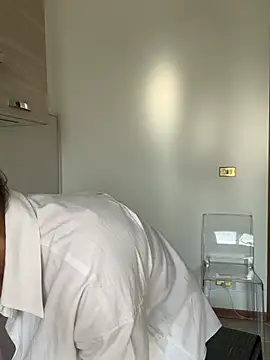 petrouchkaaa  online show from March 10, 9:35 am