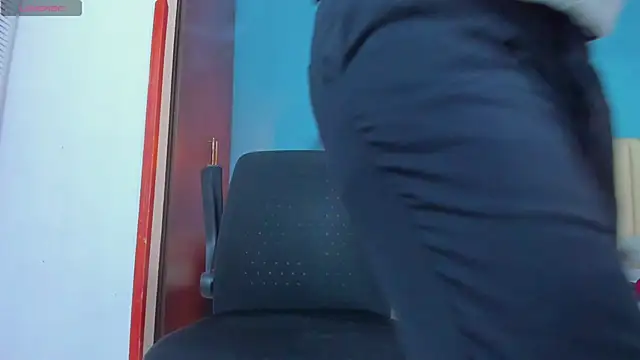 jeanpiere  online show from December 5, 2:32 am