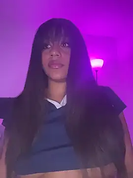 charlotteeruss online show from February 8, 1:25 am