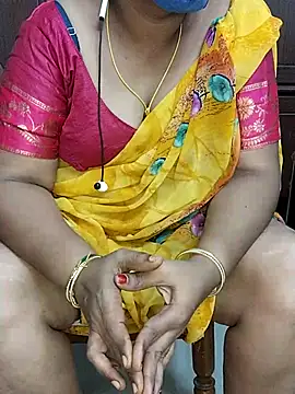 Snapshot of yours-kavaya chatting on October 10, 5:25 pm yours-kavaya online show from October 10, 5:25 pm